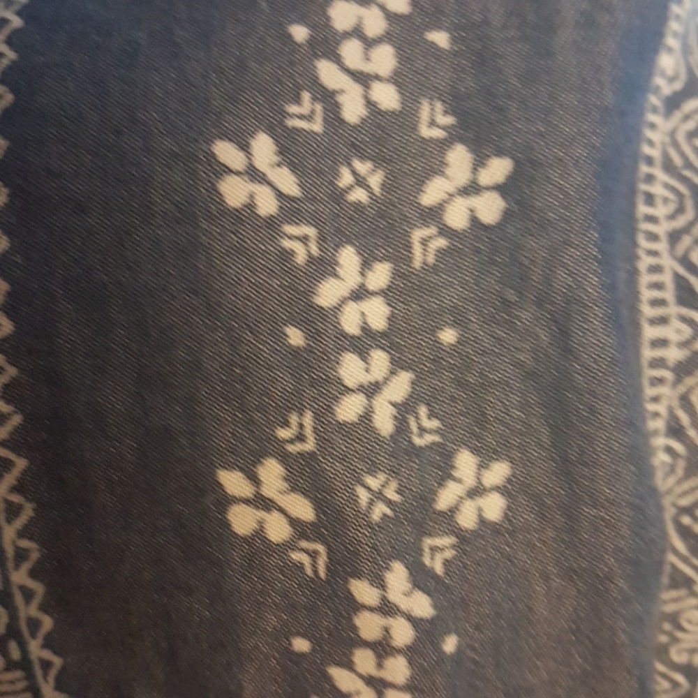 Romper - Picture 3 of 3